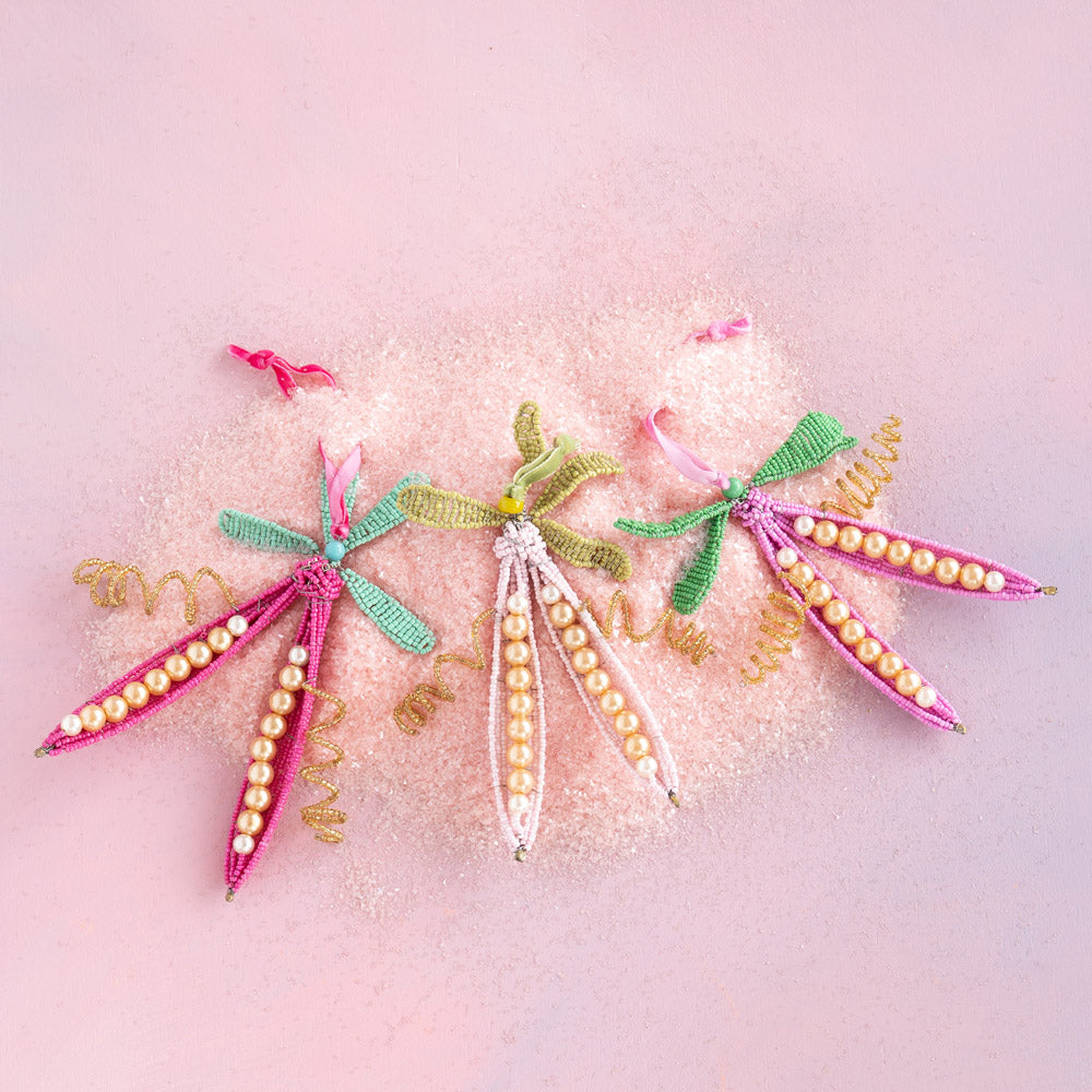 Pinky Peas Please Ornament