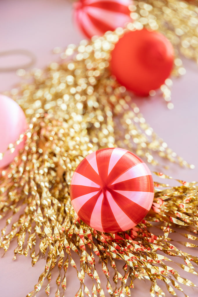 Gilded Twirl Garland