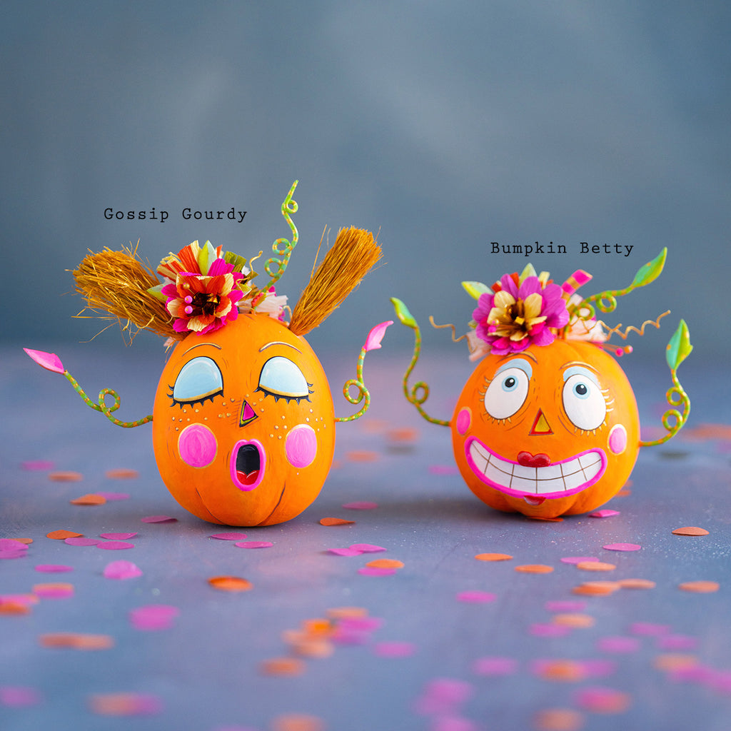 Bumpkin Betty & Gossip Gourdy Pumpkin, Small