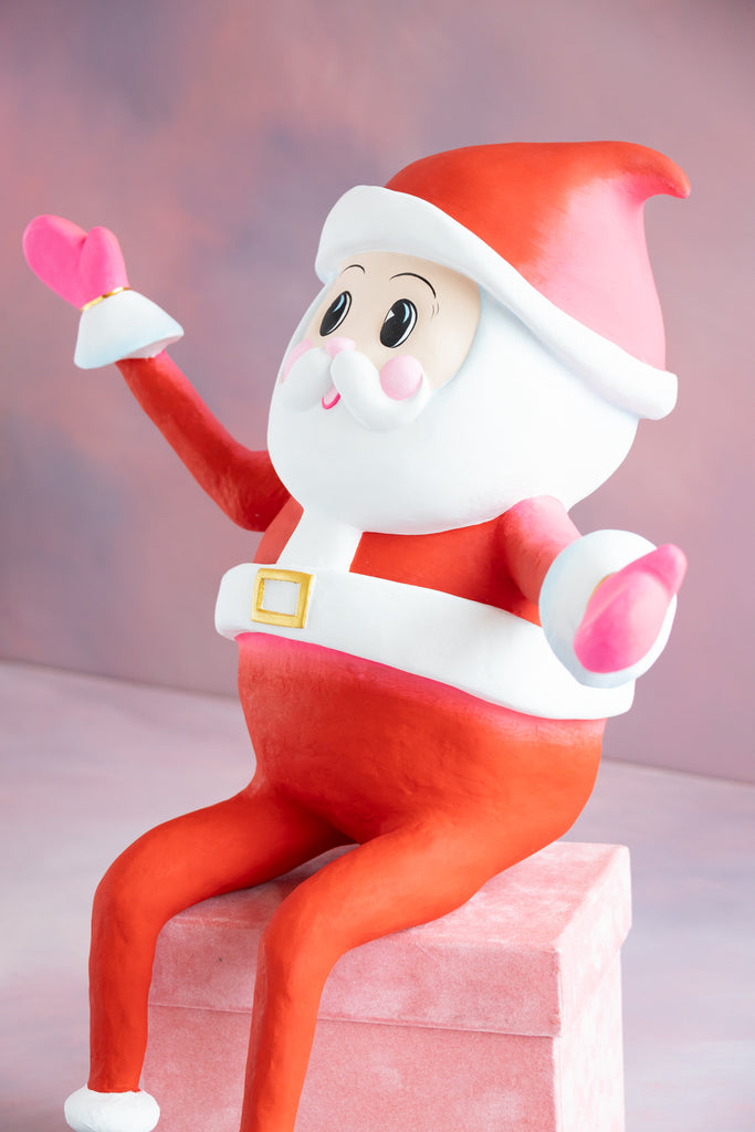 Sitting Papa Noel