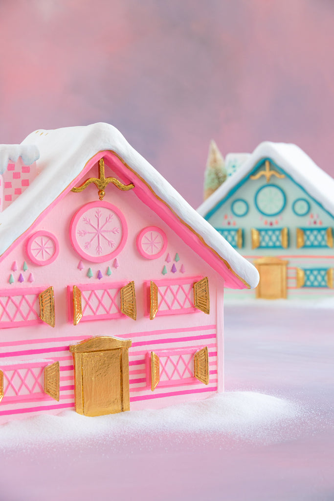 Chalet Display, Pink