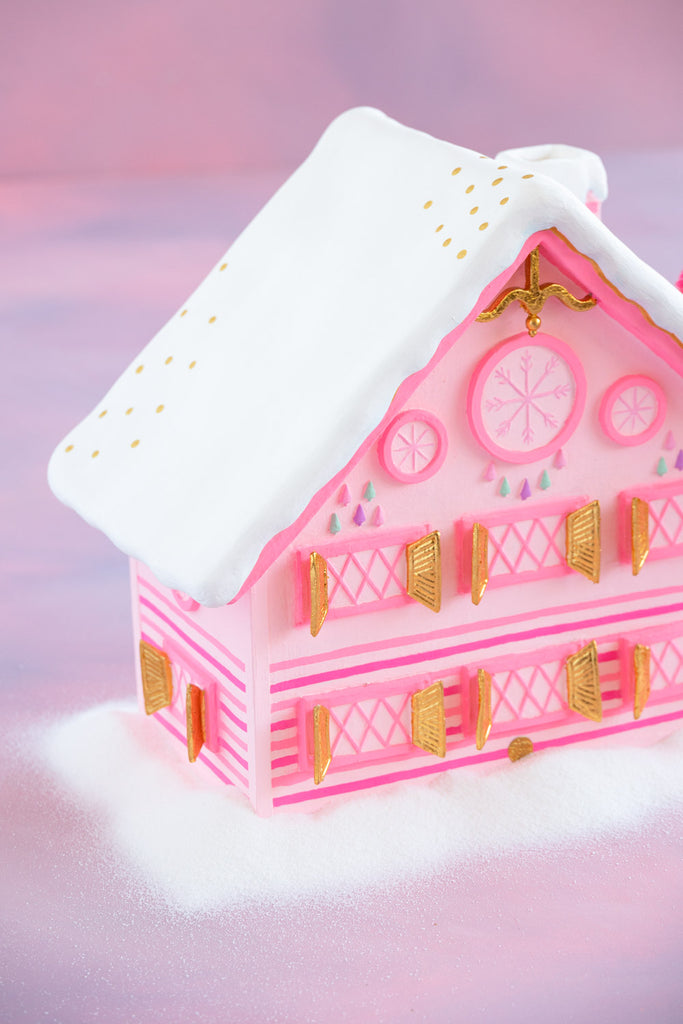 Chalet Display, Pink