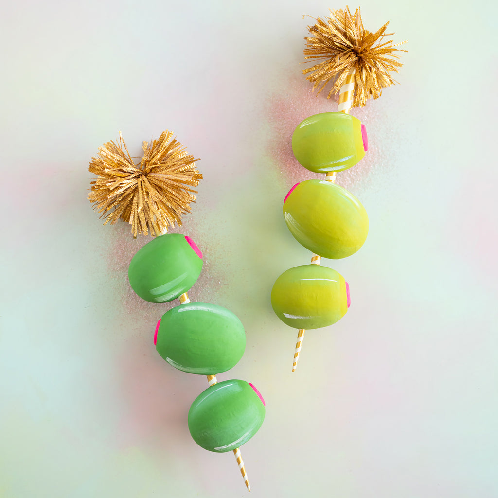 Tipsy Tinsel Olive Pick Display