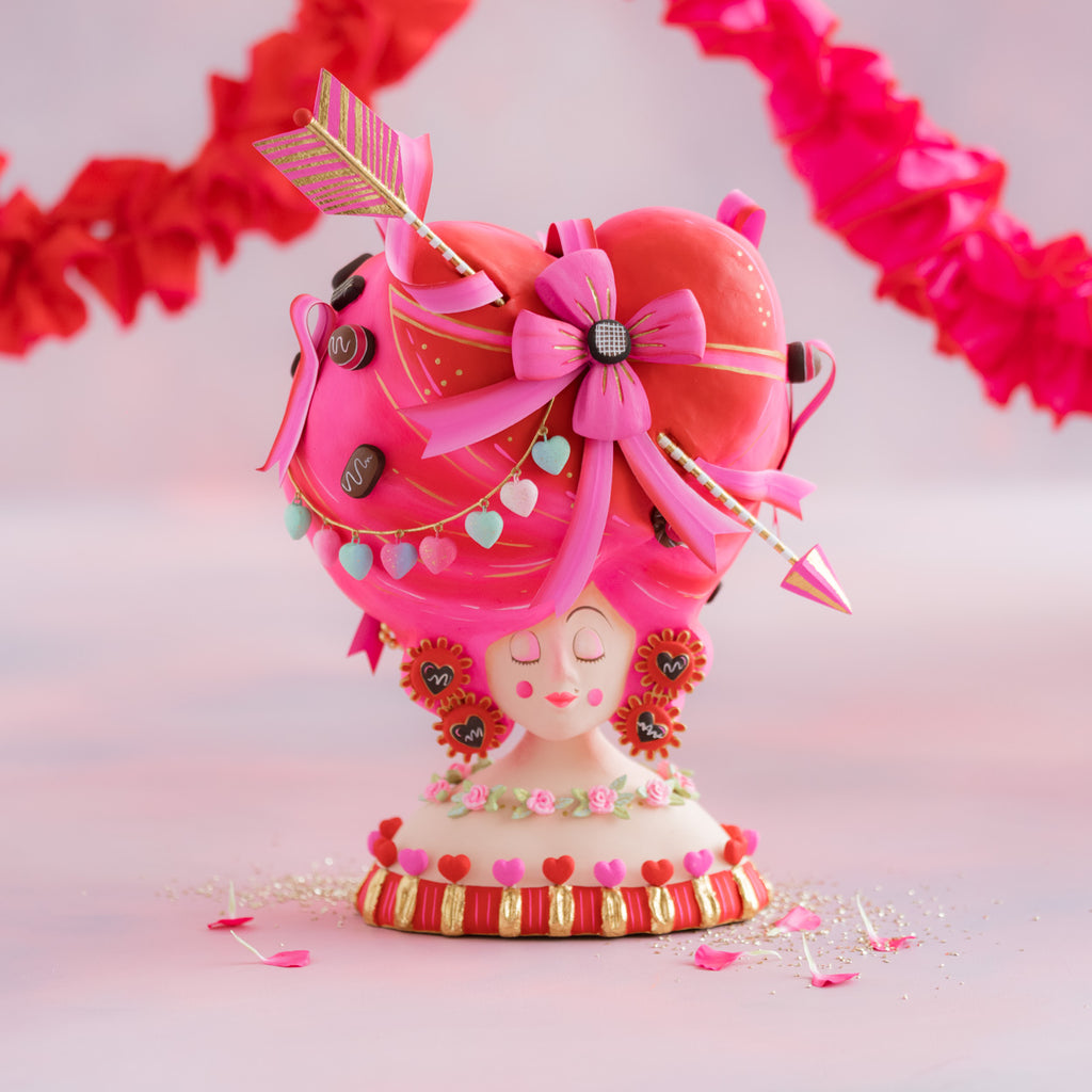 Miss Valentine Tabletop