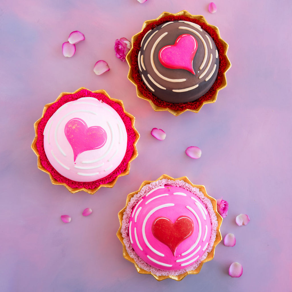 Hanging Sweetheart Truffle Display