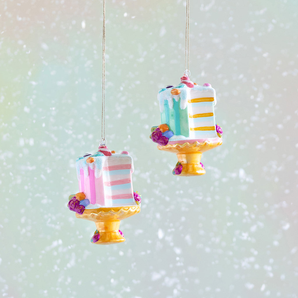 Macaroon Cake Ornament